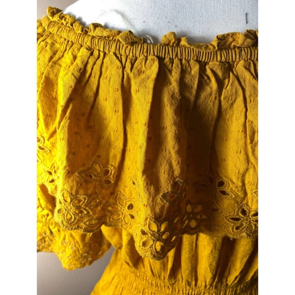 Universal Thread Boho Ruffle Top NWT - Picture 8 of 10